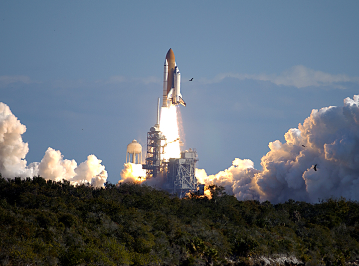 Lanzamiento del Transbordador Espacial STS-107, el último vuelo del Columbia